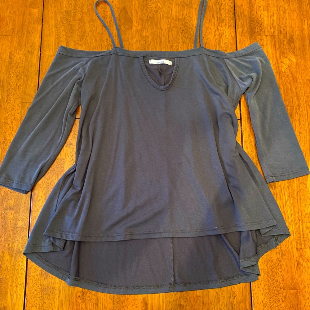 ACEMI navy blue off the shoulder long sleeve. Size M